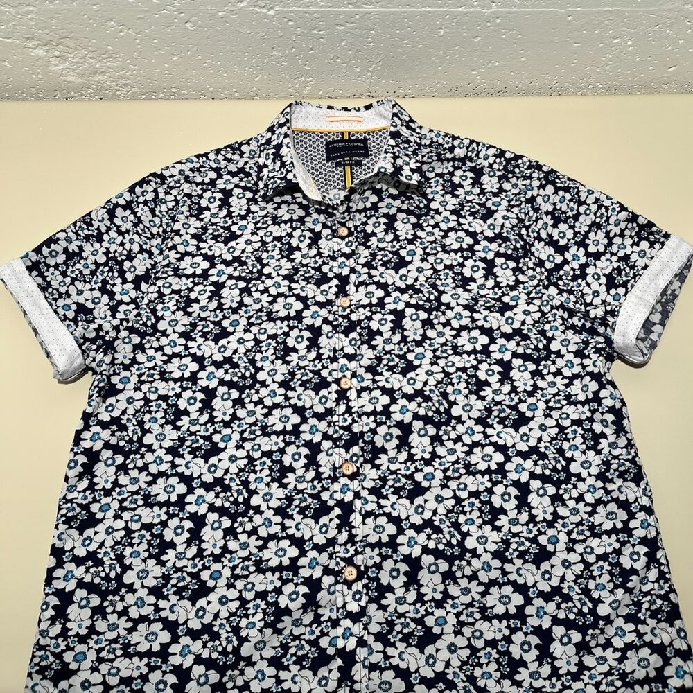 Denim & Flower by Ricky Singh Men's Floral Print Button-Down Shirt